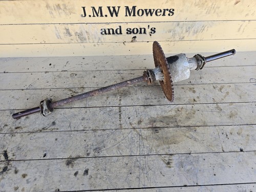 Axle rear back - rear,