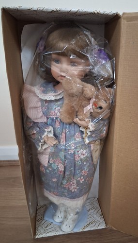 Vintage boxed ltd edition - boxed,