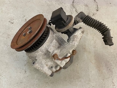 Corvette air smog pump - 82,