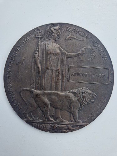 Ww1 bronze memorial - memorial, plaque
