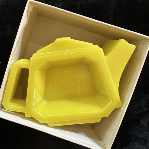 Tea bag holders teapot - bag, holders~teapot
