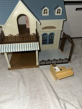 Sylvanian Families Courtyard