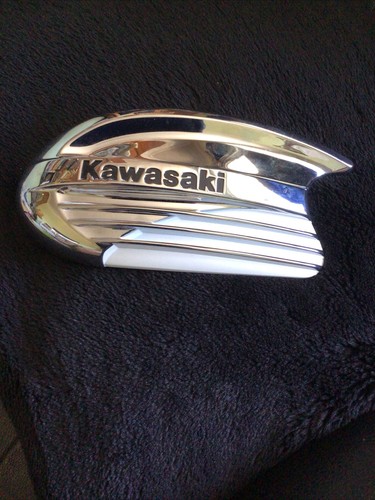Kawasaki w650 left tank - tank, badge