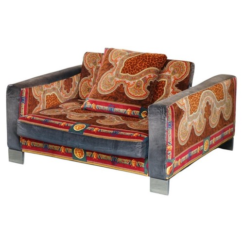000 versace ilian - £17,000, rachov