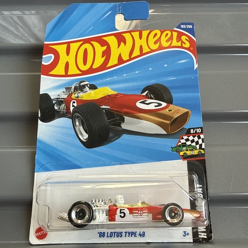 Hot wheels lotus type 49 - 68,