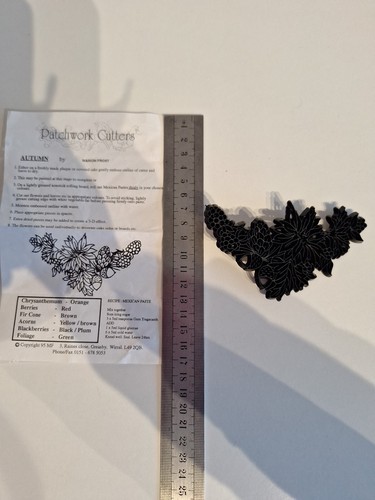 Autumn patchwork cutters - -,