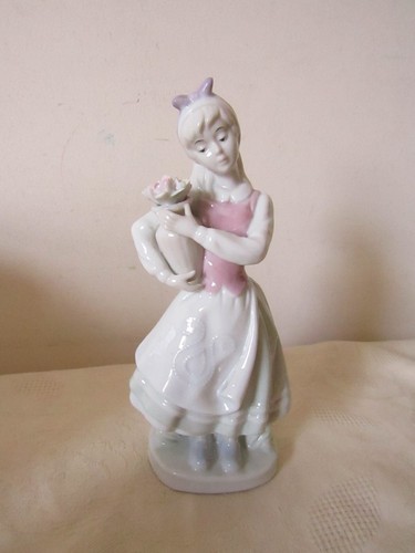 Vintage lladro spanish - vintage,