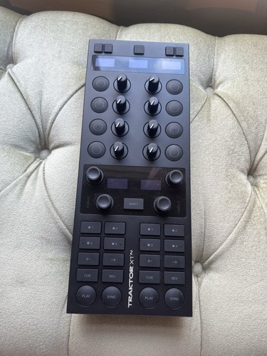 Native instruments traktor - instruments,