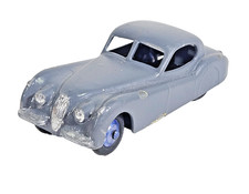 Vintage Dinky Toys 157 Jaguar XK120 Coupe Diecast Model Car Blue Hubs Unboxed.