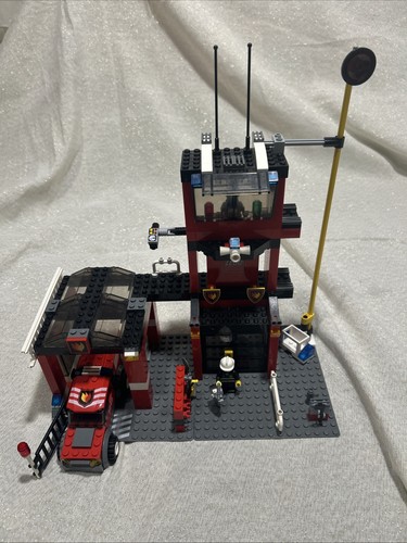 Lego city fire station - fire,