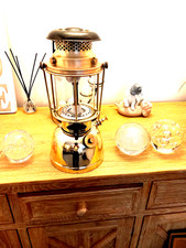 A  Vintage Bialaddin 300x Lamp