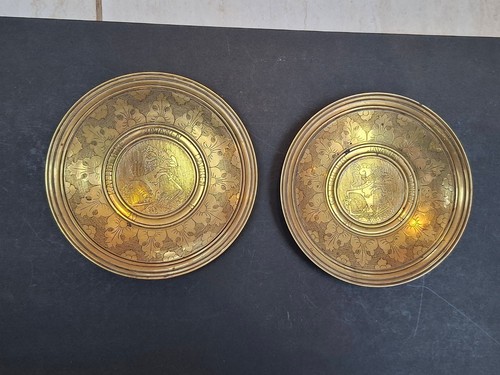 Pair brass engraved - engraved, dishes
