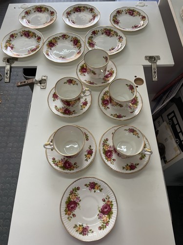 Elizabethan fine english china - english,
