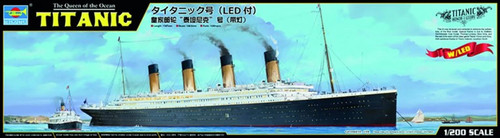 Trumpeter pktm03719 titanic - trumpeter,