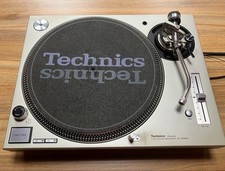 Technics SL-1200MK5 Turntable