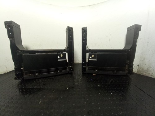 Volkswagen touran front seat - volkswagen,