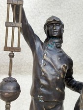 Junghans Aviator swinging