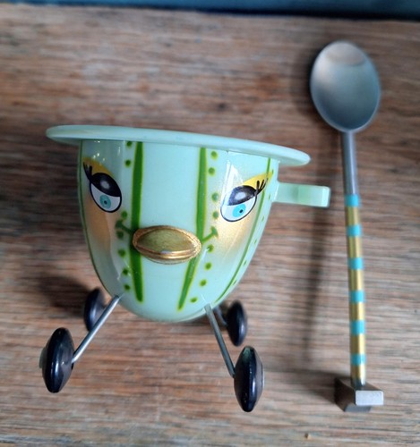 Pylones collectible novelty - pylones,