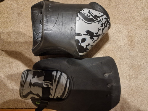Robo hand pads field - robo,