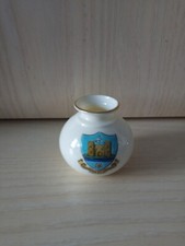 WH Goss Brand Crested China Model of Silchester Vase. Castleford Crest. (ST19)