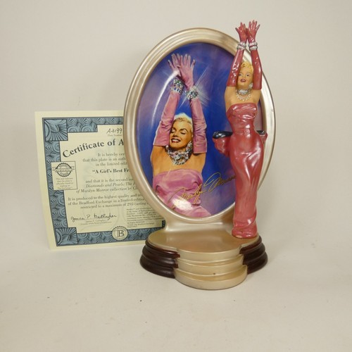 Marilyn monroe figurine plate - marilyn,