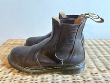doc martens size 7 chelsea boots