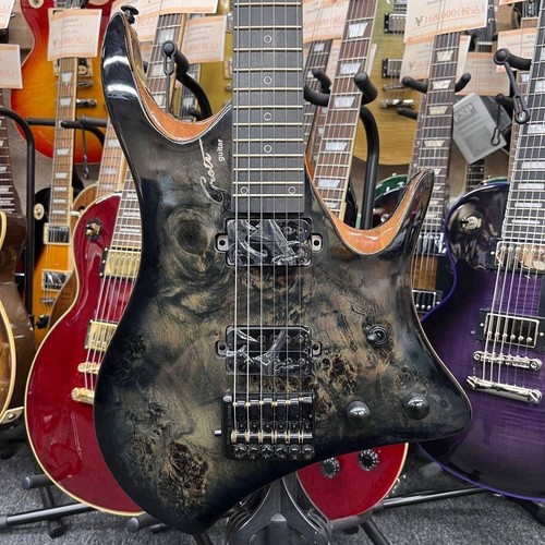 Headless guitar with universal - with,