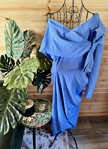 Kevan jon blue - one, shoulder