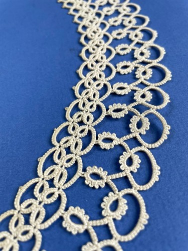 Antique lace ireland - -,