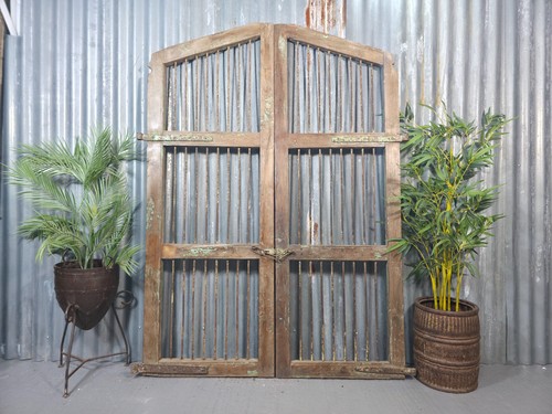 Pair vintage rustic - pair,