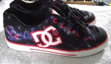 DG - THE SKATEBOARD SHOES - SIZE 8 - PURPLE/BLACK - HARDLY WORN