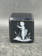 Vtg Mary Gregory Hand Painted Small Amethyst Paper Weight Glass Flea bites 