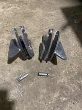 county tractor assister ram bracket x2