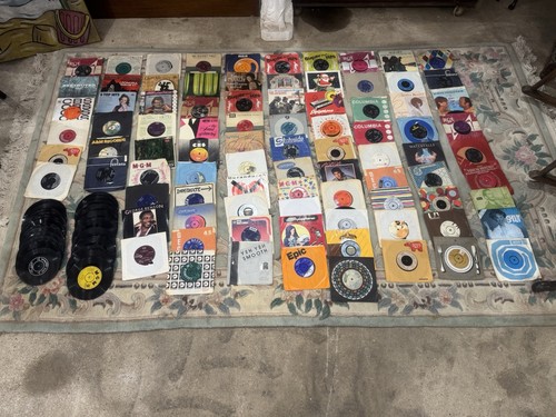 Job lot 100 vinyl - job, 7"