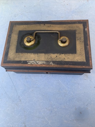 Vintage metal money box - metal,