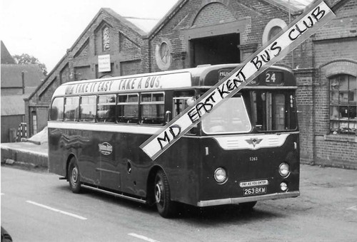 Maidstone district bus - &,