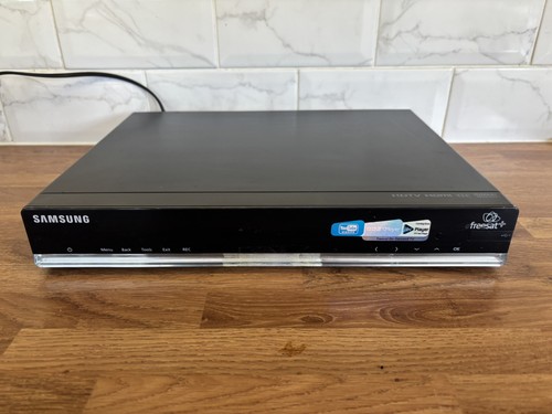 Samsung smt 8700 freesat - samsung, hd