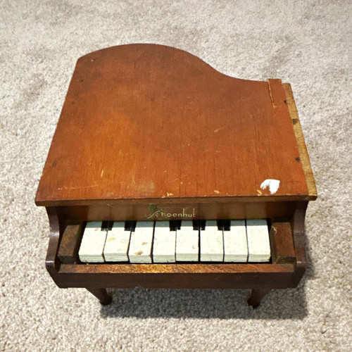 Schoenhut wooden toy - wooden,