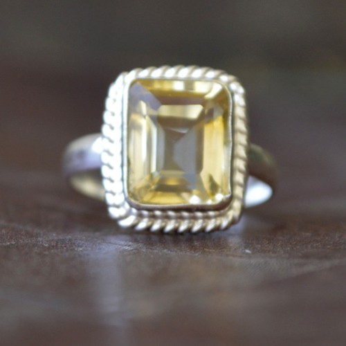 Natural faceted yellow citrine - yellow,