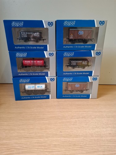 Gauge dapol goods - gauge, wagons