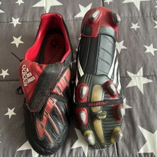 Adidas Predator Powerswerve