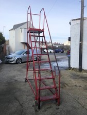 Industrial warehouse 10 tread