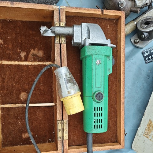 Hitachi nibbler 110 volt - hitachi,