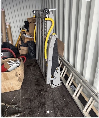 Wheelchair van ramp - ramp, motorised