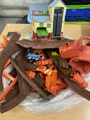 Thomas friends trackmaster - thomas, &