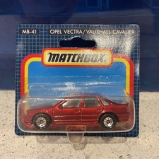 Matchbox MB41 Opel Vectra/Vauxhall Cavalier GSI 2000 Red Mint Condition New