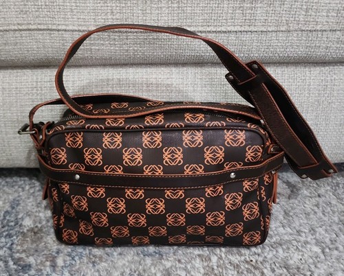 Loewe shoulder bag - loewe,