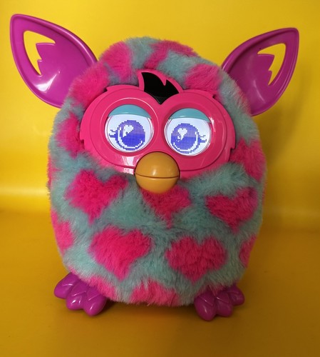 Collectable furby boom hearts - boom,