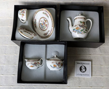 Wedgwood miniature Kutani