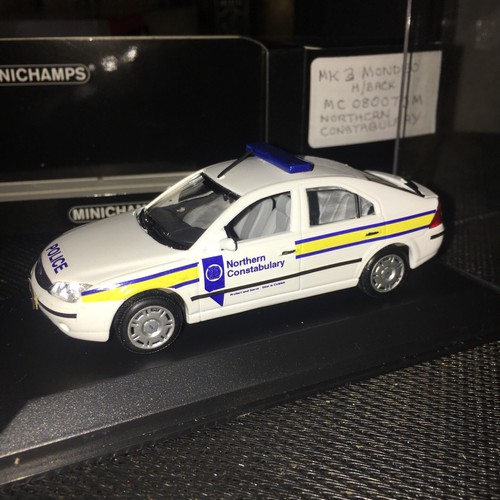 Minichamps code 3 police - minichamps,